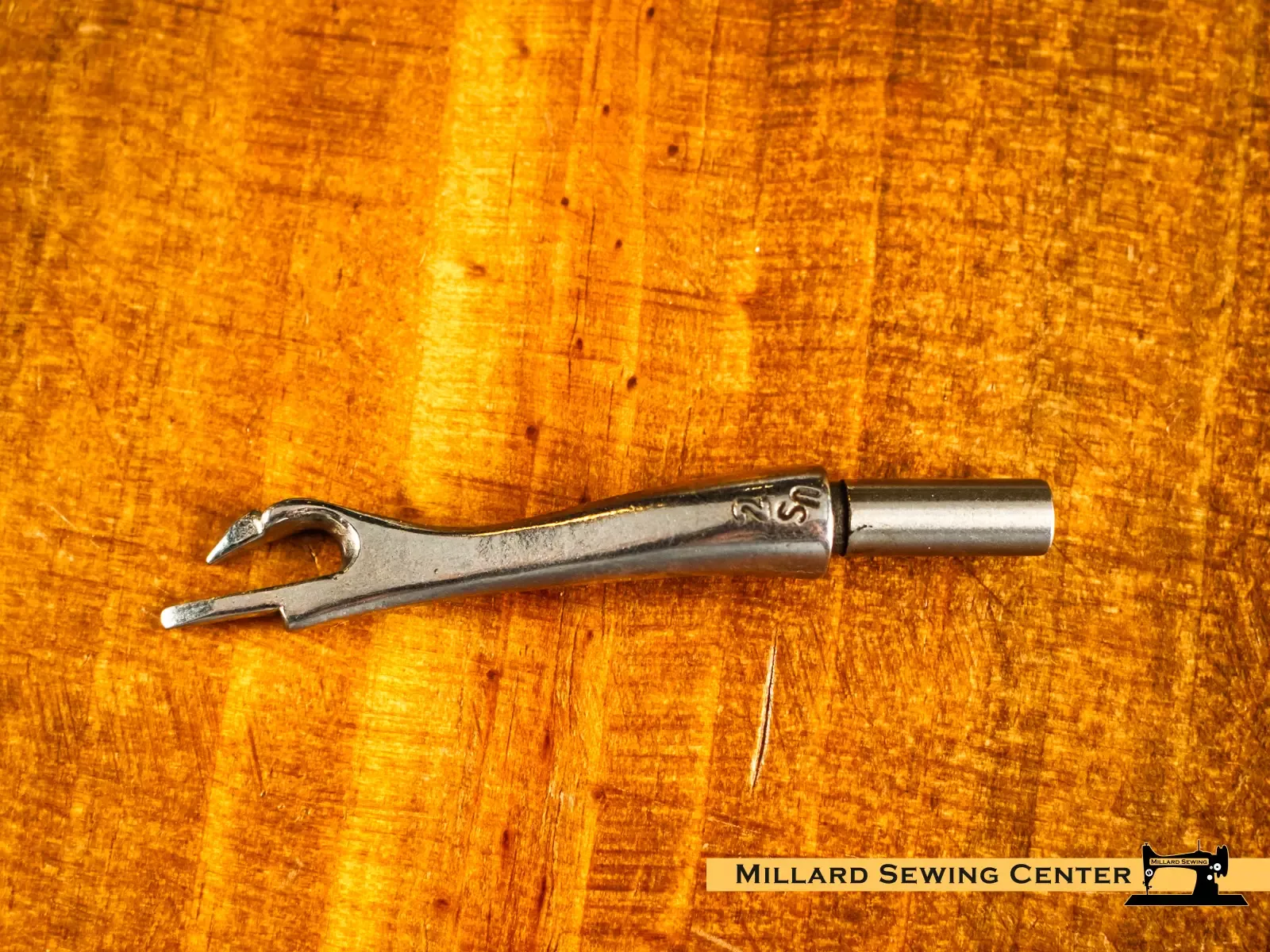 Looper for Industrial Blind Stitch Sewing Machines