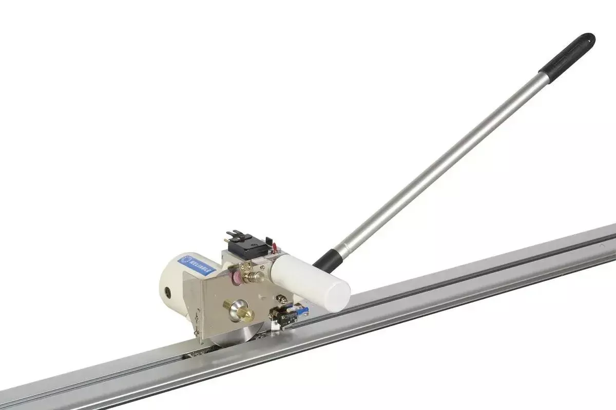 Reliable 7000FE End Cutter With 84in. Track & Lifter Set